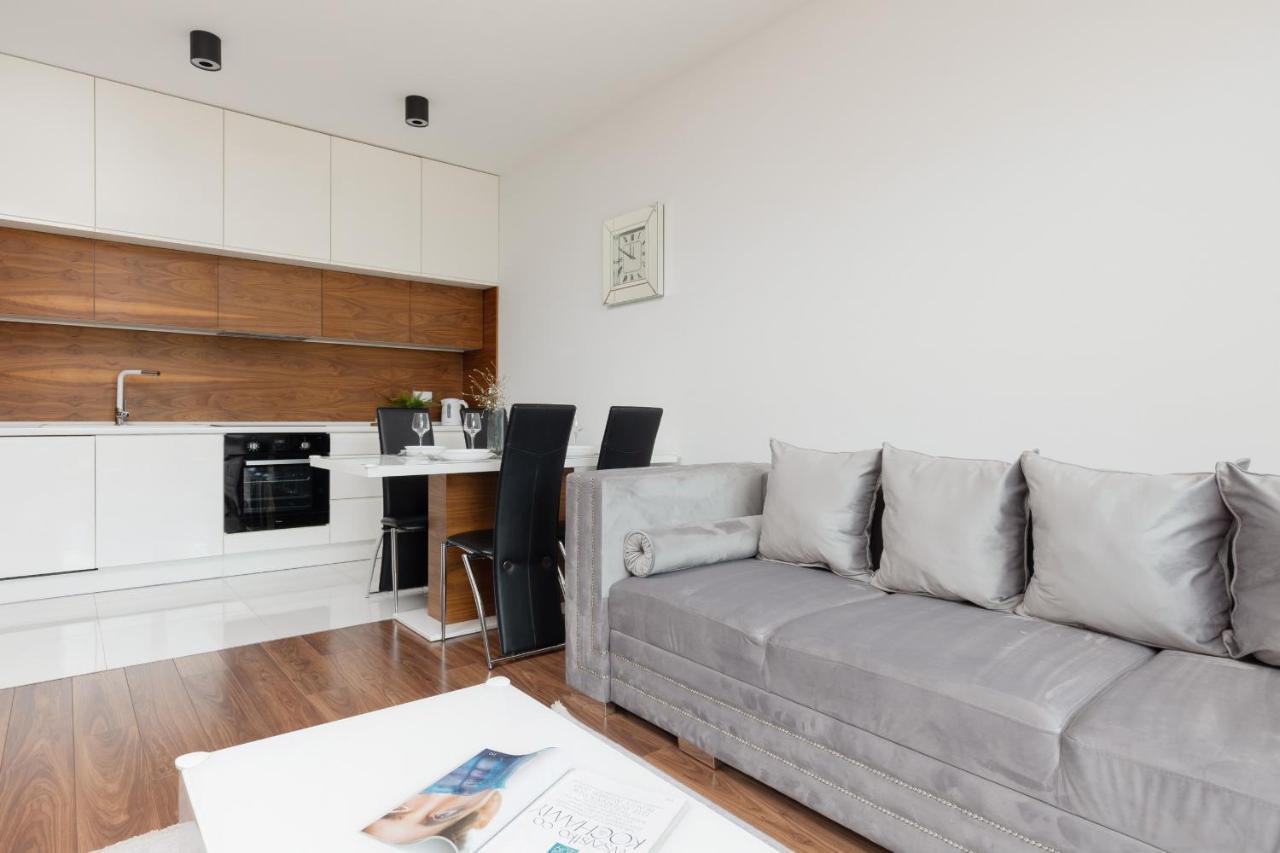 Glamorous Wilanow Apartment By Renters Βαρσοβία Εξωτερικό φωτογραφία