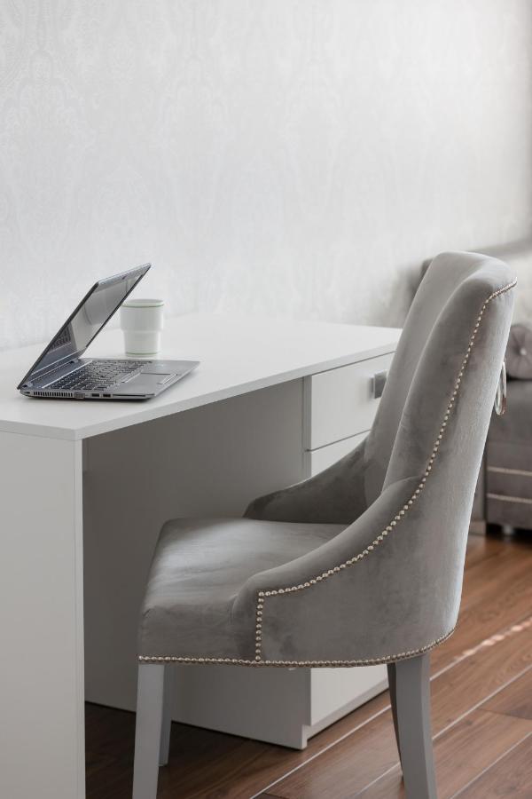 Glamorous Wilanow Apartment By Renters Βαρσοβία Εξωτερικό φωτογραφία