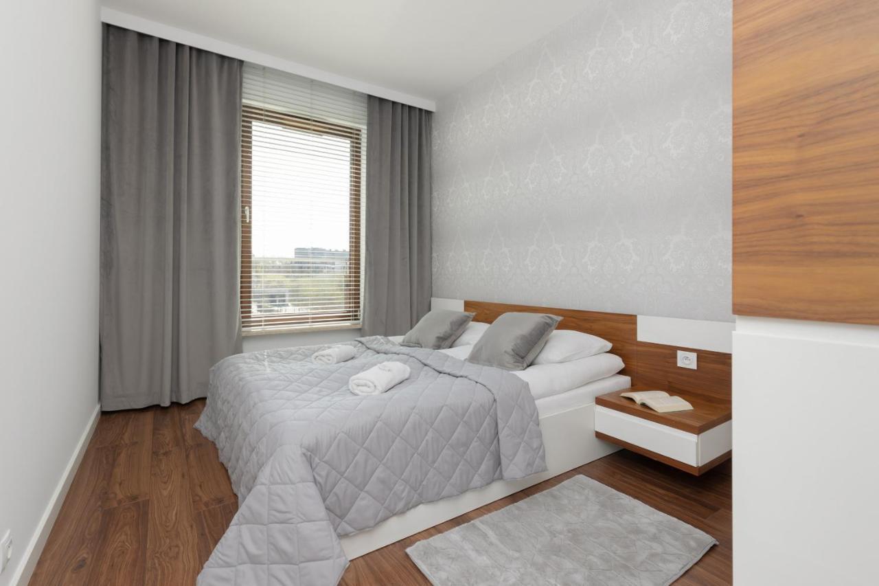 Glamorous Wilanow Apartment By Renters Βαρσοβία Εξωτερικό φωτογραφία